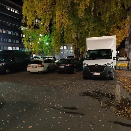 아파트 Renovated Two In Centre With Amenities 라우마